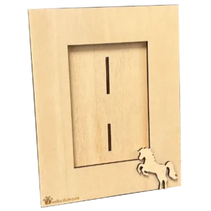 Drevenný rámik kôň